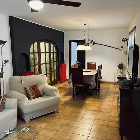 Holiday home Casa Iaia